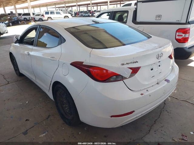 2016 HYUNDAI ELANTRA SE 3