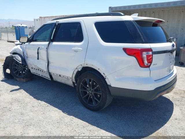 2017 FORD EXPLORER XLT 3