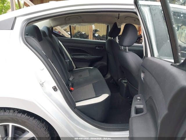 2020 NISSAN VERSA SV XTRONIC CVT 8