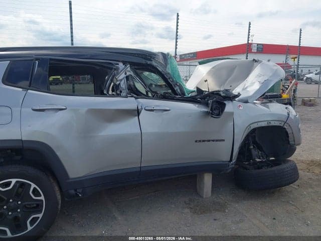 2020 JEEP COMPASS TRAILHAWK 4X4 6