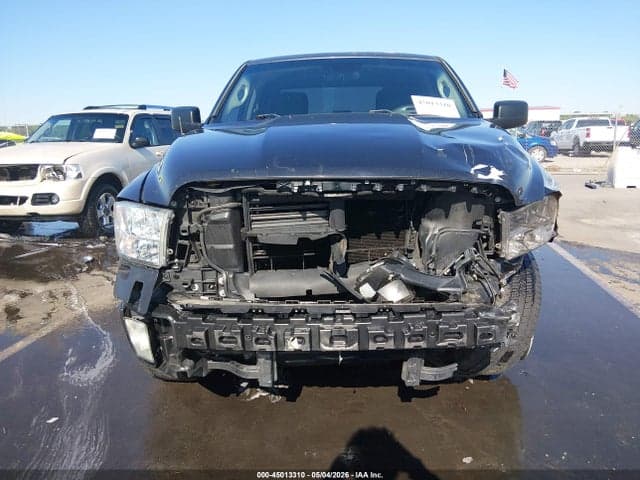 2017 RAM 1500 EXPRESS 4X4 5'7 BOX 12