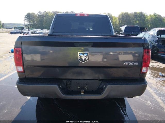 2017 RAM 1500 EXPRESS 4X4 5'7 BOX 16
