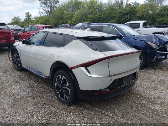 2024 KIA EV6 WIND 3