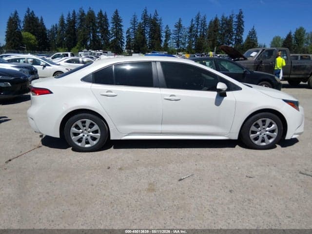 2021 TOYOTA COROLLA LE 13