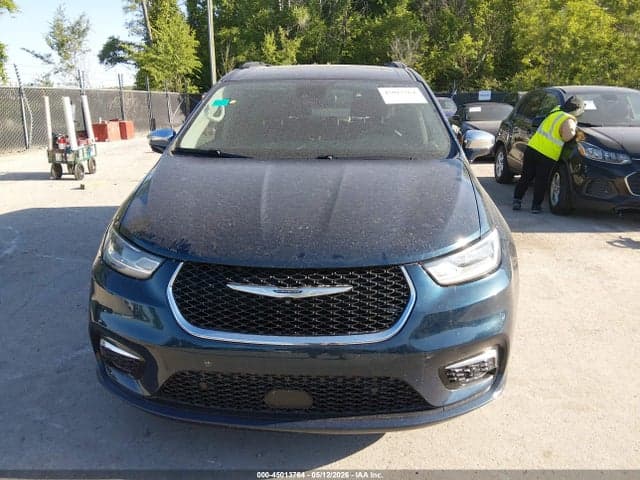 2022 CHRYSLER PACIFICA LIMITED 6