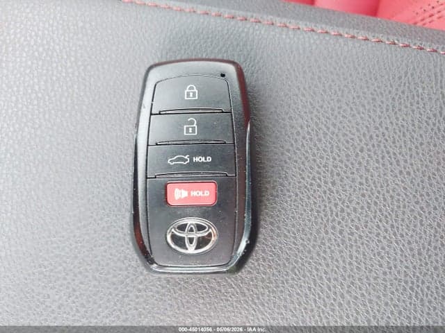 2025 TOYOTA CAMRY XSE 11