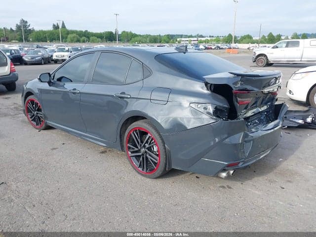 2025 TOYOTA CAMRY XSE 3