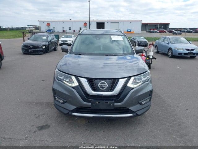 2017 NISSAN ROGUE SL 13