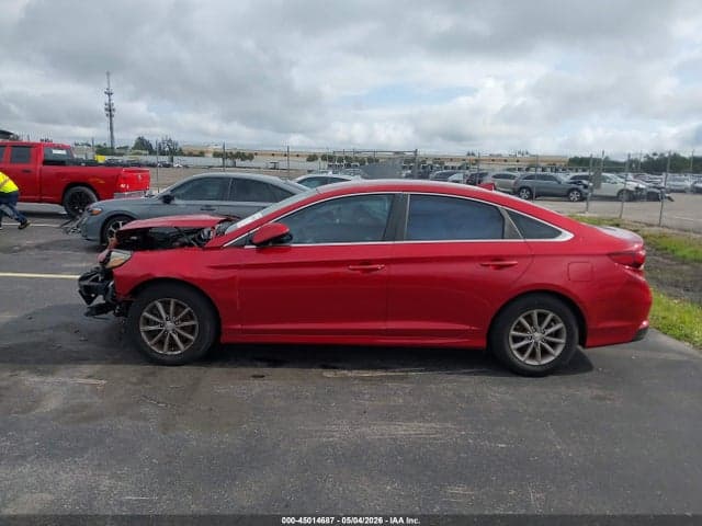2018 HYUNDAI SONATA SE 15