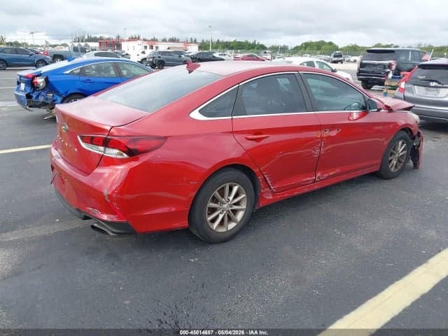 2018 HYUNDAI SONATA SE 4
