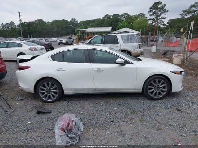 2022 MAZDA MAZDA3 PREFERRED 13