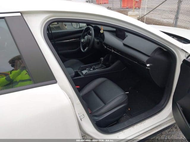 2022 MAZDA MAZDA3 PREFERRED 5