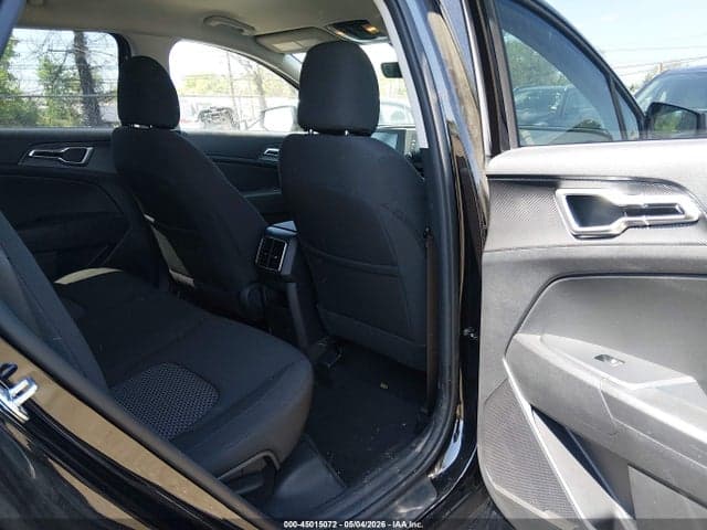 2024 KIA SPORTAGE LX 8