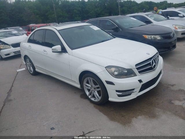 2014 MERCEDES-BENZ C 250