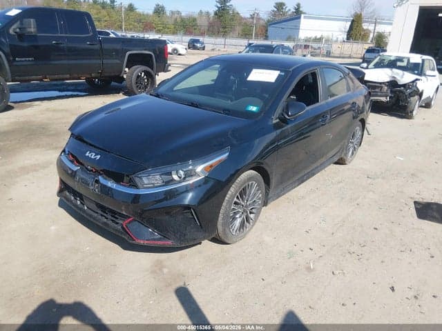 2024 KIA FORTE GT-LINE 2