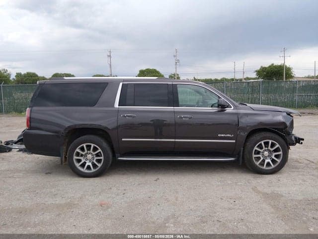 2017 GMC YUKON XL DENALI 14