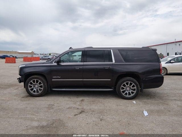 2017 GMC YUKON XL DENALI 15
