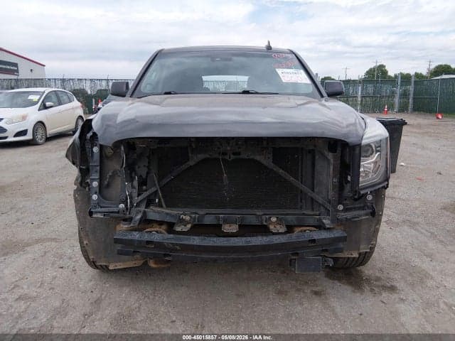 2017 GMC YUKON XL DENALI 6