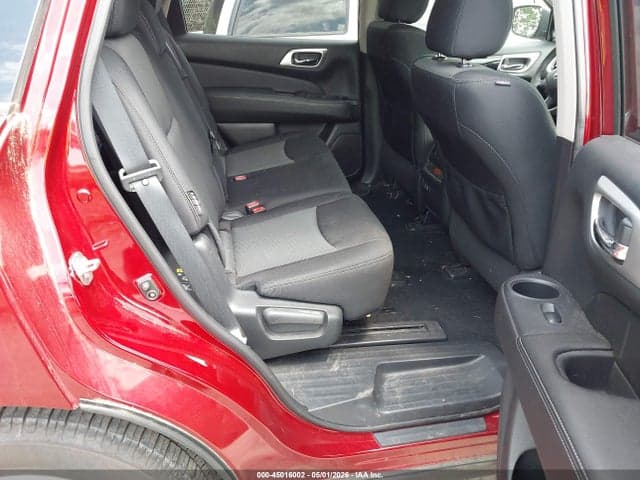 2019 NISSAN PATHFINDER SV 8