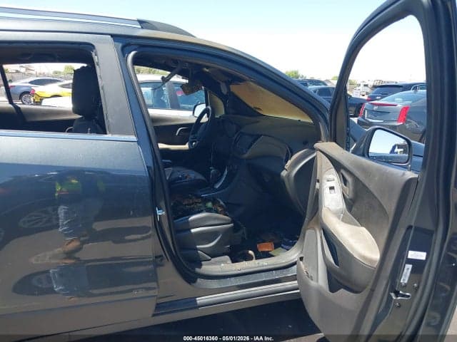 2017 CHEVROLET TRAX LT 5