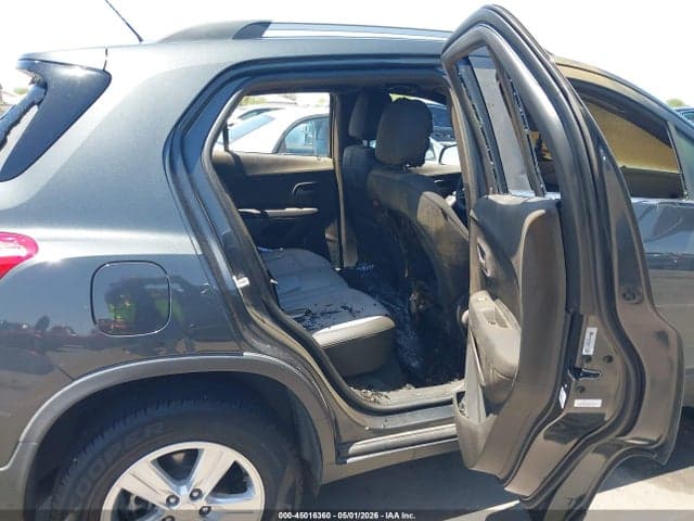 2017 CHEVROLET TRAX LT 8