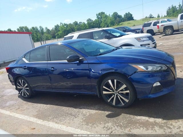 2022 NISSAN ALTIMA SR FWD 14