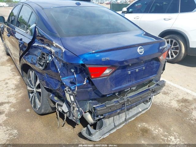 2022 NISSAN ALTIMA SR FWD 6