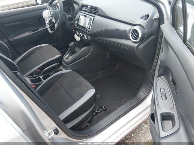 2025 NISSAN VERSA 1.6 S 5