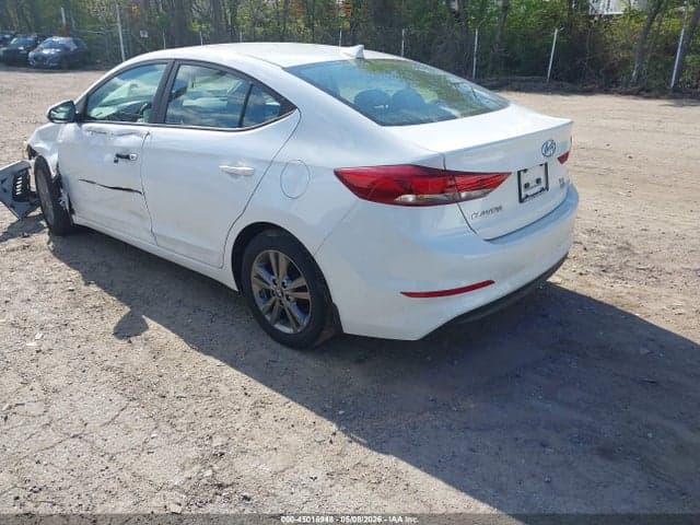 2017 HYUNDAI ELANTRA SE 3