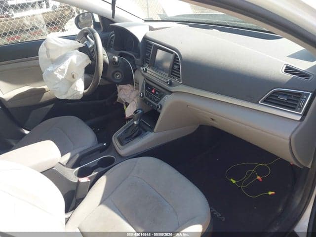 2017 HYUNDAI ELANTRA SE 5