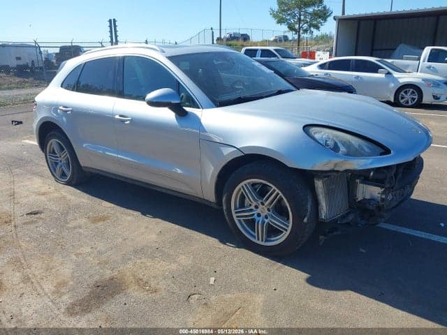 2015 PORSCHE MACAN S 1