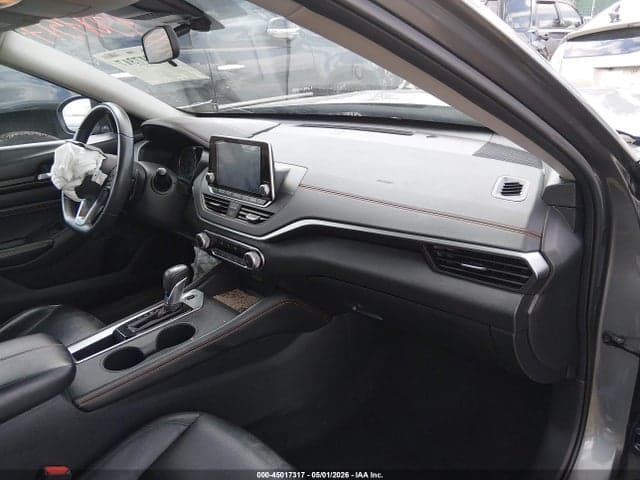 2020 NISSAN ALTIMA SR FWD 5