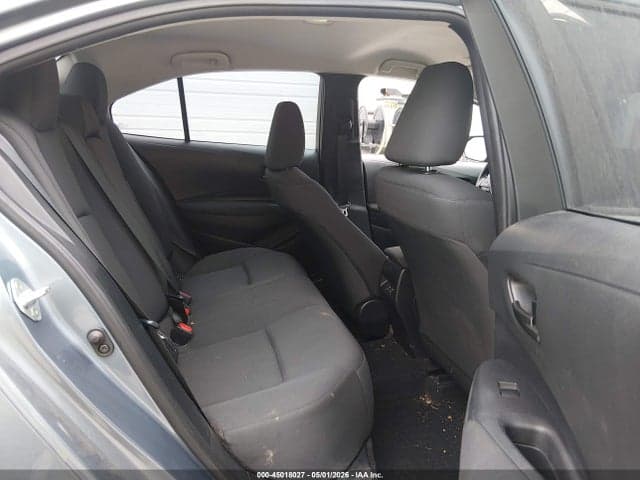 2023 TOYOTA COROLLA LE 8