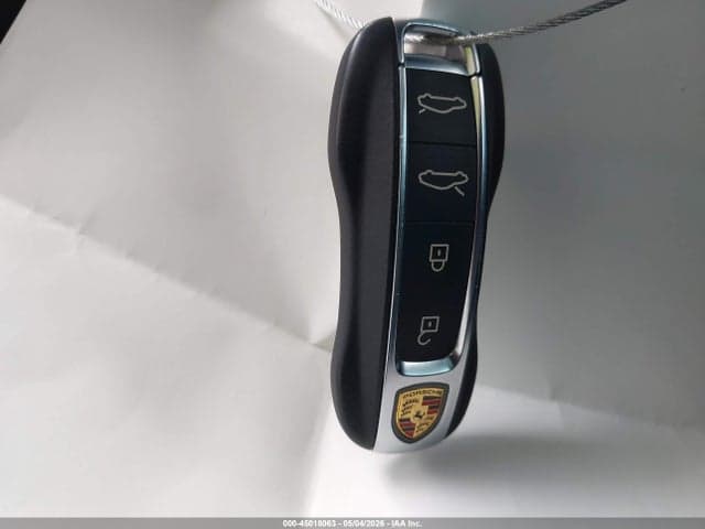 2022 PORSCHE TAYCAN 11