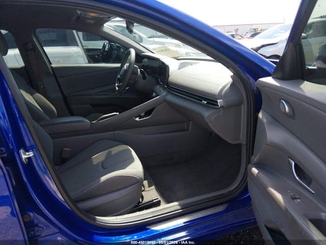 2024 HYUNDAI ELANTRA SEL 5
