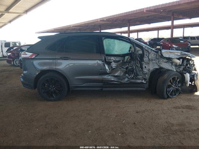 2022 FORD EDGE SE 12