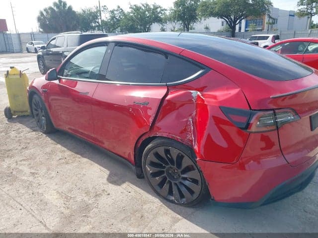 2022 TESLA MODEL Y PERFORMANCE DUAL MOTOR ALL-WHEEL DRIVE 6