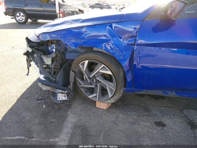2025 HYUNDAI ELANTRA SEL SPORT 6