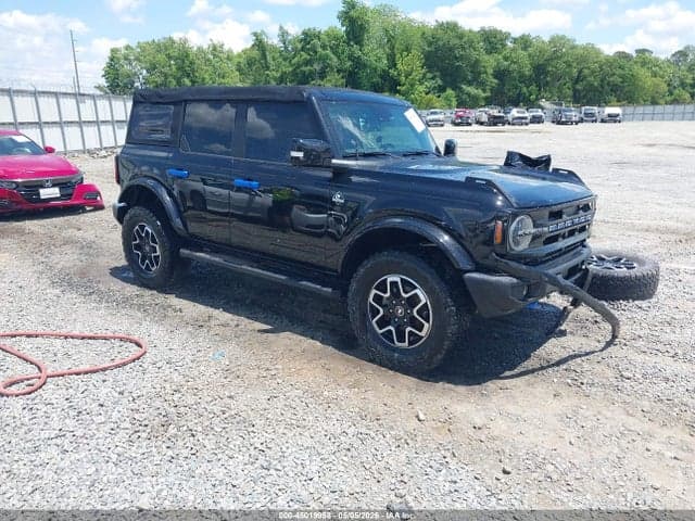 2022 FORD BRONCO OUTER BANKS 1