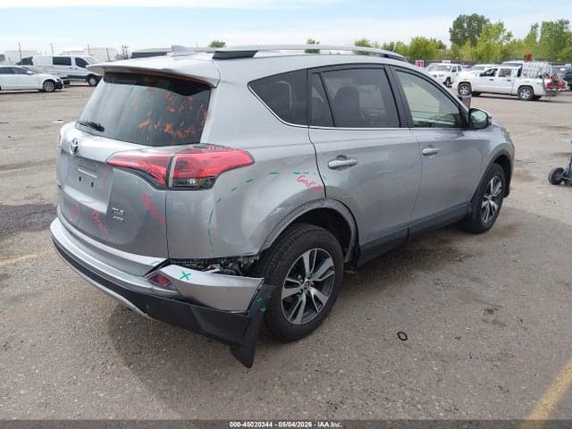 2018 TOYOTA RAV4 XLE 4