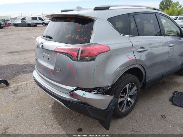 2018 TOYOTA RAV4 XLE 6