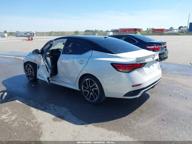 2024 NISSAN SENTRA SR XTRONIC CVT 3