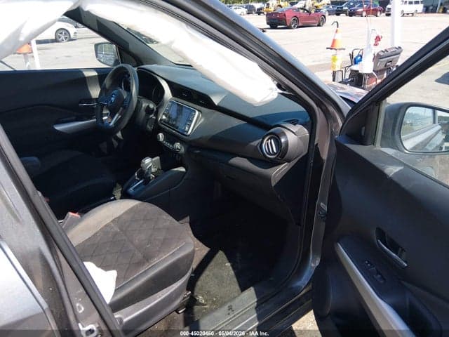 2019 NISSAN KICKS SV 5