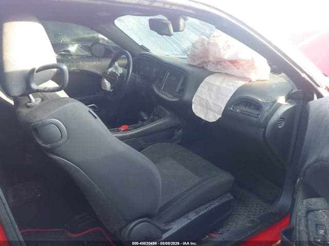 2018 DODGE CHALLENGER SXT 5