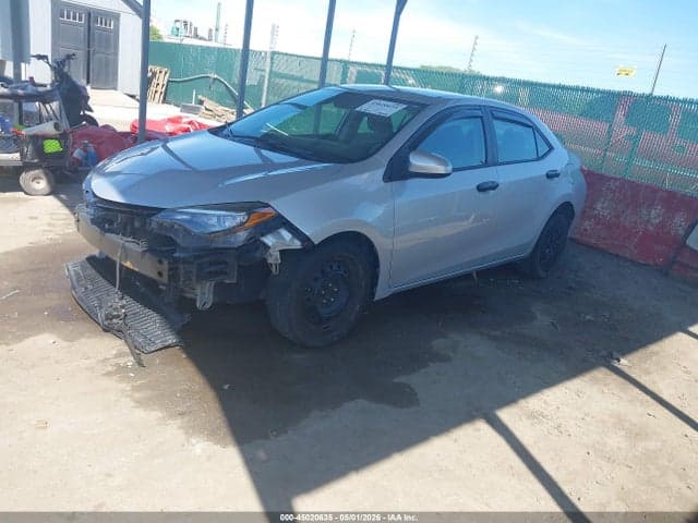 2017 TOYOTA COROLLA LE 2