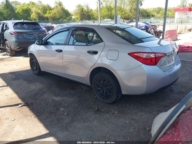 2017 TOYOTA COROLLA LE 3