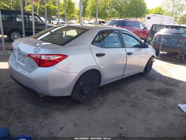 2017 TOYOTA COROLLA LE 4