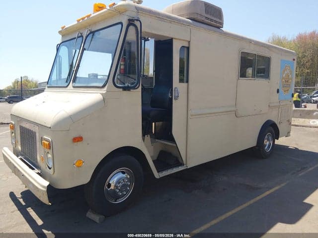 1977 GMC G35 2
