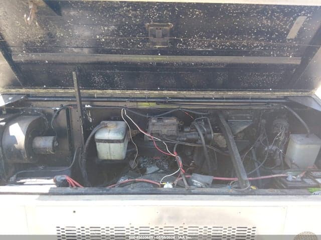 1977 GMC G35 10