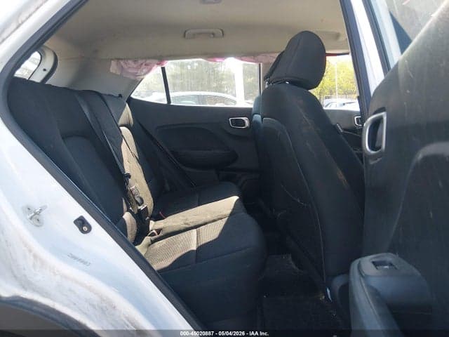 2021 HYUNDAI VENUE SE 8